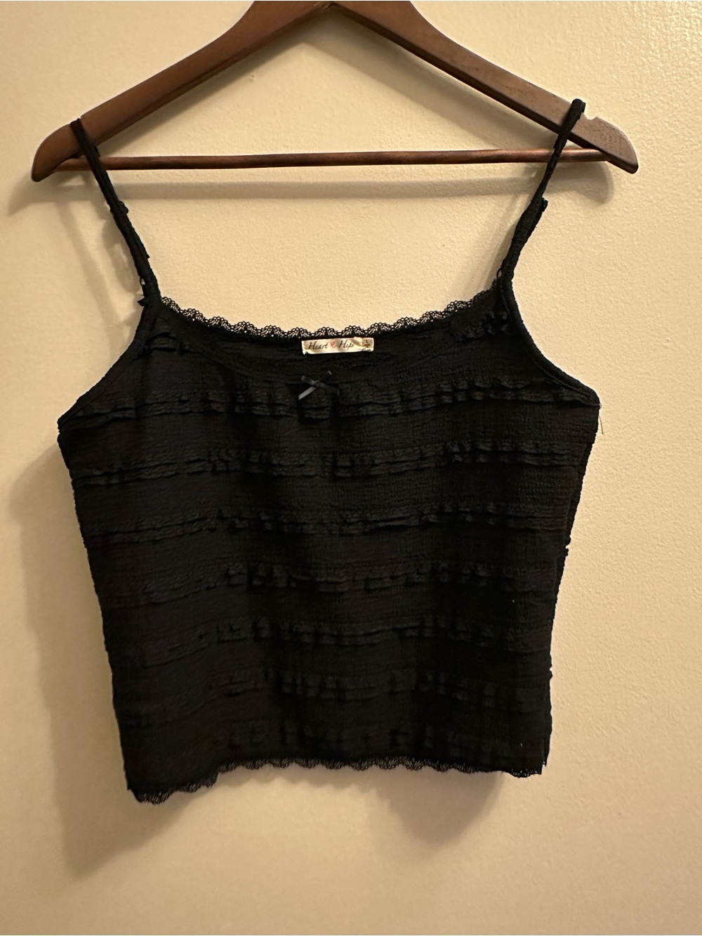 #136 Heart Hips Black Lace-Trim Camisole Tank